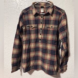 Patagonia Roustabout Women’s Half Button Multicolor Plaid Flannel